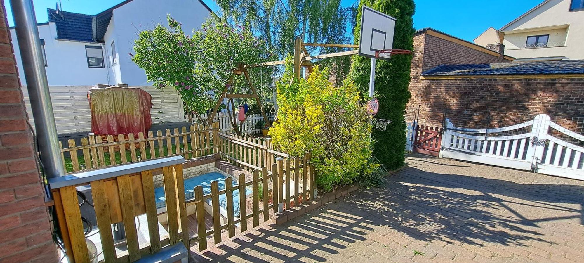 Private 1-2,5 -Zimmer-Wohnung Mit Terrasse Zulpich Eksteriør bilde