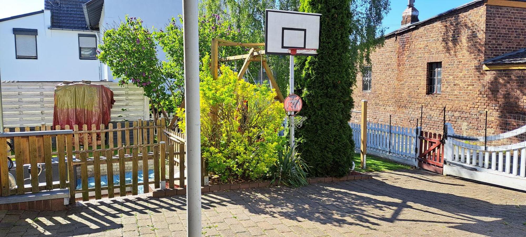 Private 1-2,5 -Zimmer-Wohnung Mit Terrasse Zulpich Eksteriør bilde